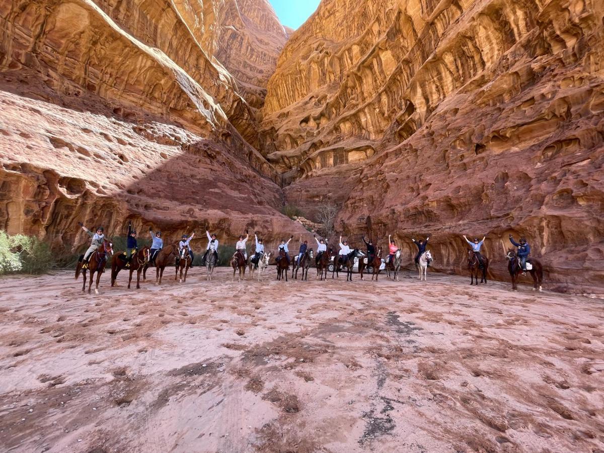 Zarb Desert Camp Wadi Rum Esterno foto
